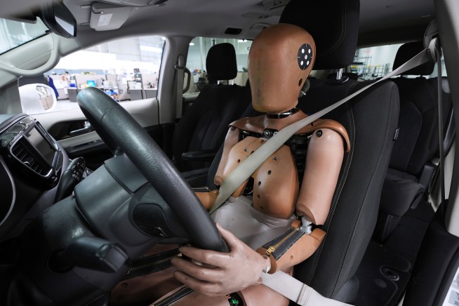 US Will Finally Require Female Crash-Test Dummies