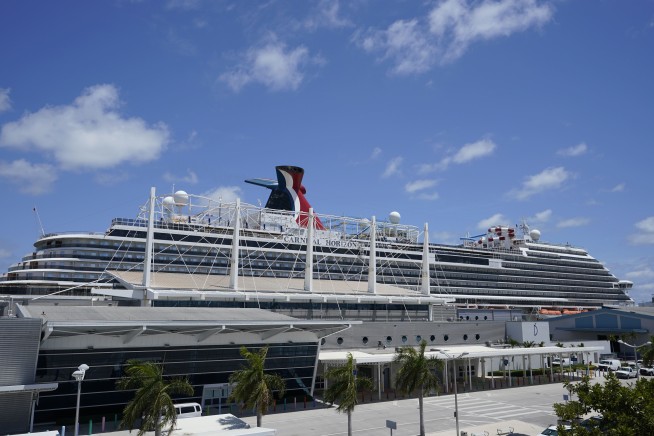 Teen on Carnival Cruise Died From Bar Hold: Source