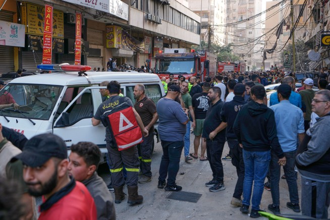 Israel Strikes Beirut Before Pope's Arrival