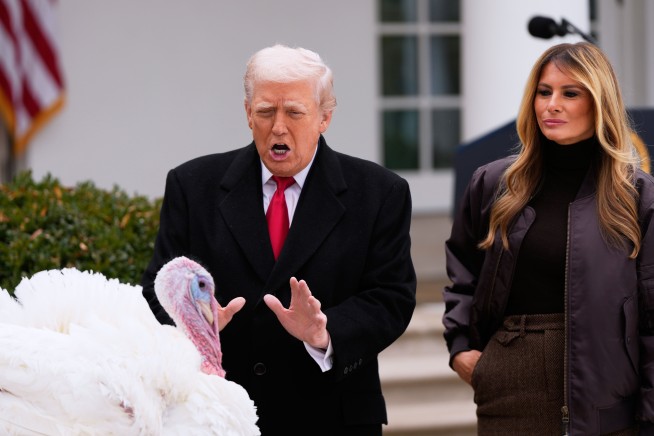 Trump Gets Political at Turkey Pardon