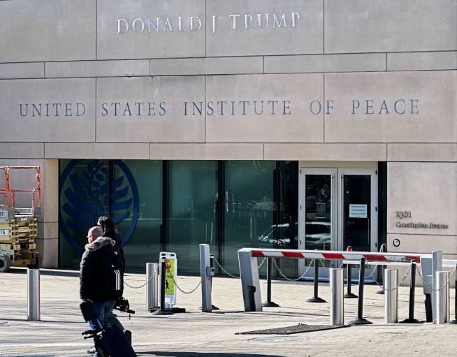 Trump Slaps His Name on US Institute of Peace