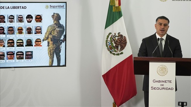 Inside the Incredible Effort to Move 55 Cartel Bosses to US