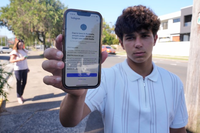 World Watches as Australia Boots Kids Off Social Media