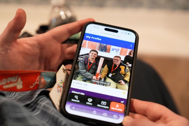 Disabled, Chronically Ill Now Have Their Own Dating App