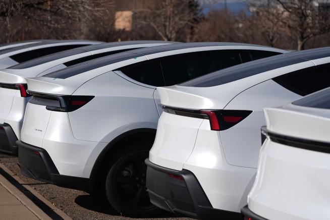 California Gives Tesla 90 Days to Fix Self-Driving Claims