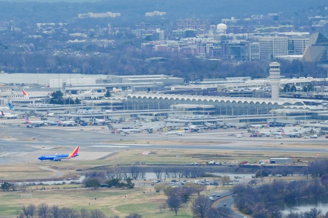 Government Concedes Its Failures in Mid-Air Collision