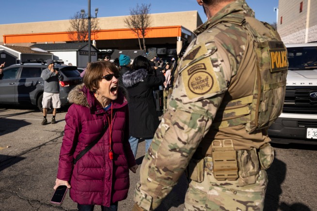 LA Home Depot Accused of Harassing Laborers With Noise