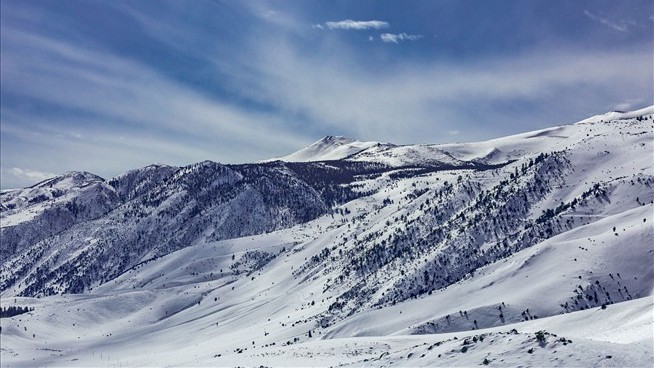 Victim in Avalanche Near Tahoe Is Identified