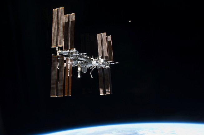 NASA Might Have to Bring ISS Crew Back Early