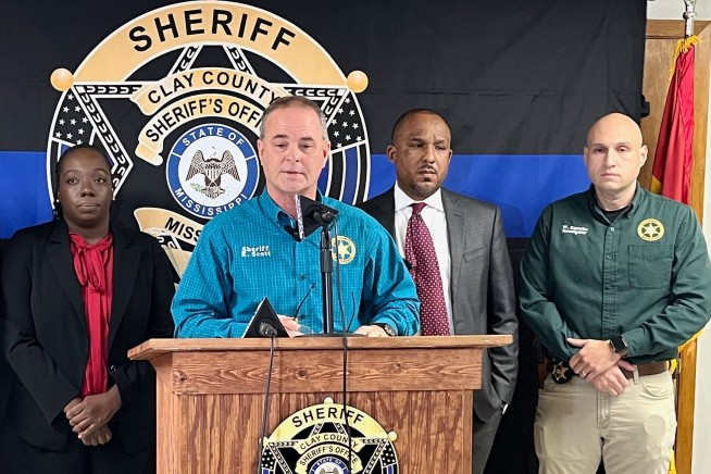 24-Year-Old Charged in 6 Mississippi Slayings