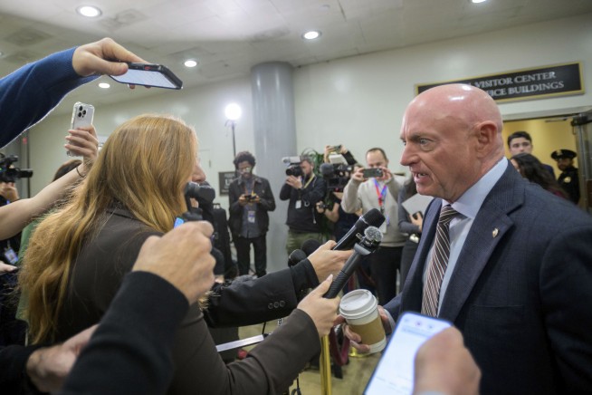 Mark Kelly Is Suing the Pentagon