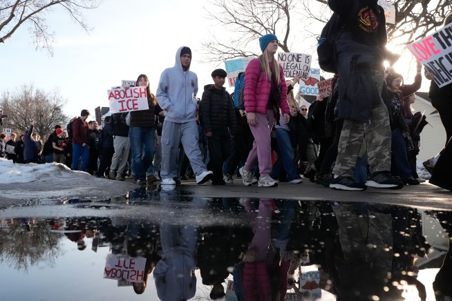 State, Twin Cities Sue to Stop 'Federal Invasion'