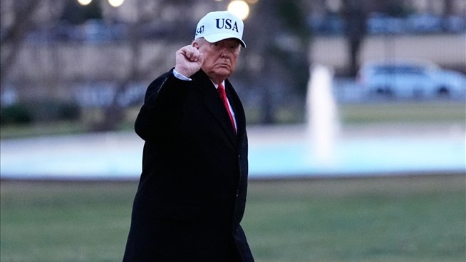 Trump: 'Unacceptable' for US Not to Control Greenland