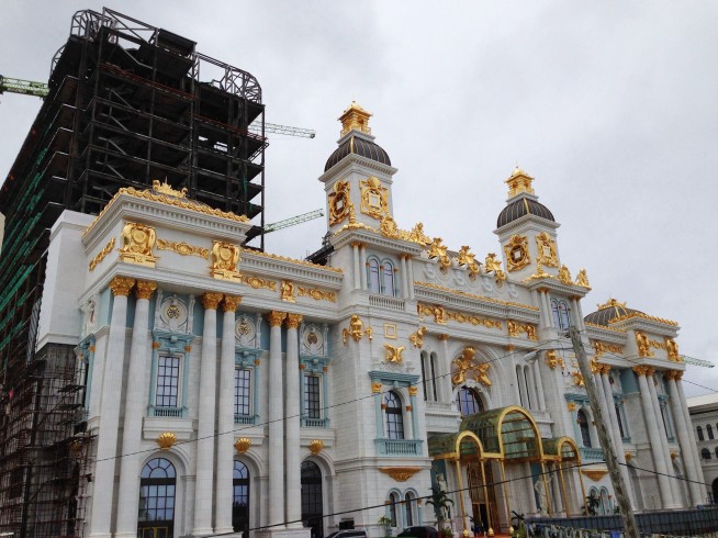 ICE Detains Chinese Billionaire in Remote US Territory