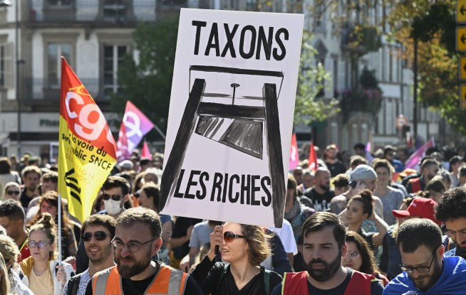 Billionaires' Wealth Has Shot Up 81% in 5 Years