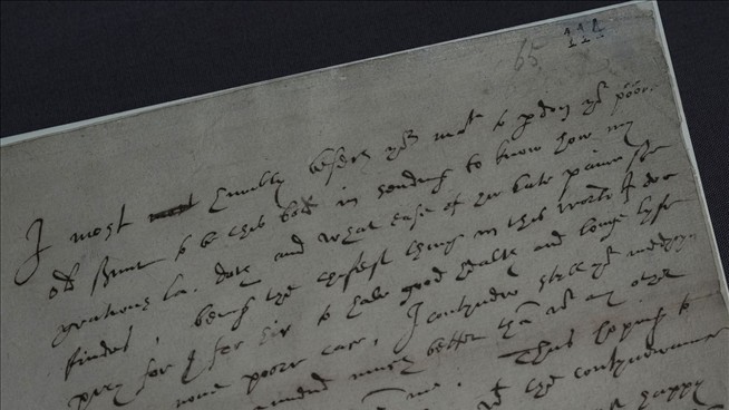 Letter Queen Elizabeth I Kept at Her Bedside Goes on Display