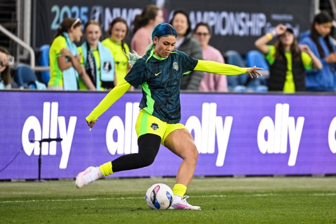 She's Now the Highest Paid Female Soccer Player