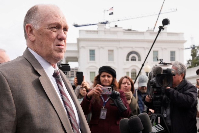 Trump: I Had 'Very Good Call' With Minnesota Gov. Walz