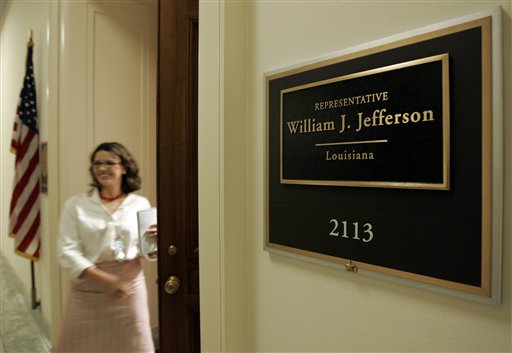 Jefferson Wins Round, Return of Documents