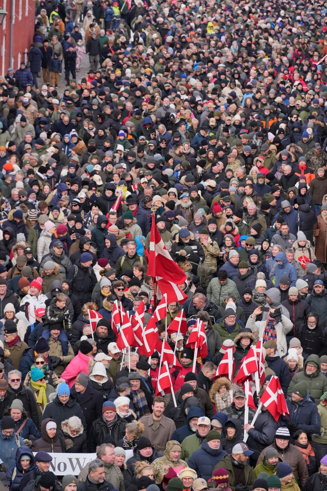 Danish Veterans Plant Flags at US Embassy