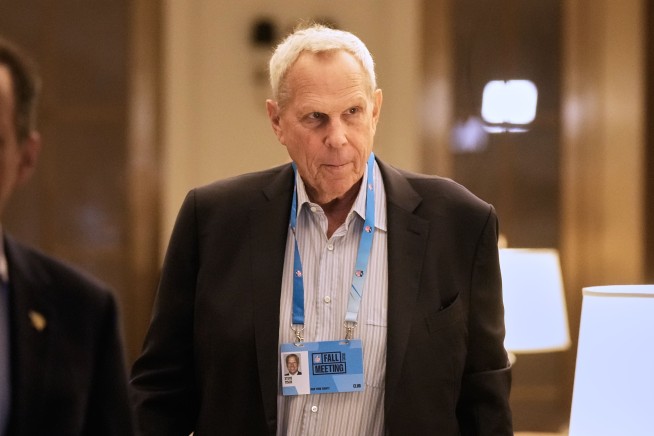 NFL Probes Giants Owner's Epstein Ties