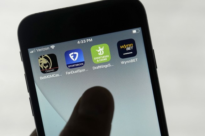 As Online Gambling Thrives, More Kids Are Placing Bets