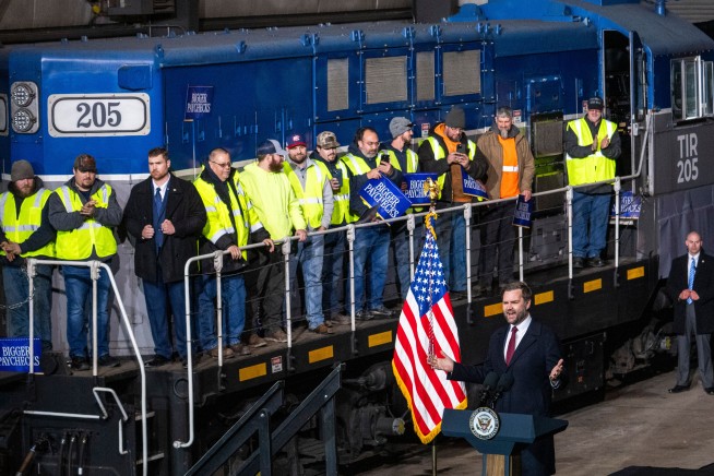 Indictment: Ohio Man Threatened to Kill Vance