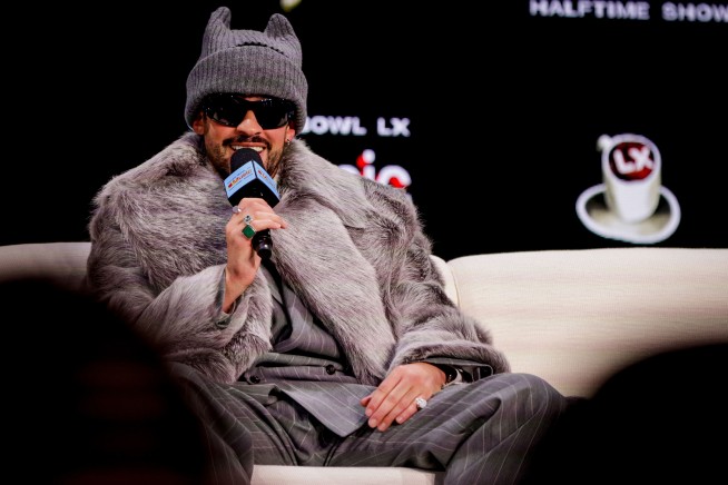 It's All Here: the Commercials, the Halftime, Even a Game