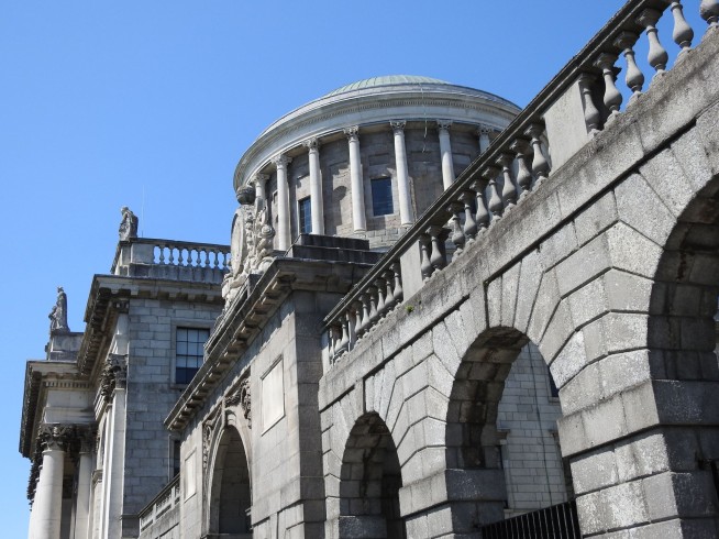 Irish Jury Finds US Man Insane in Father's Hotel Killing