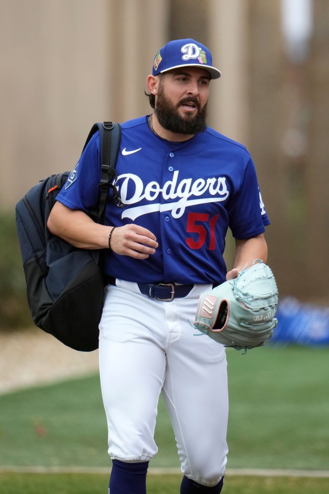 Dodgers Pitcher on Baby Loss: Time With Her 'Far Too Short'