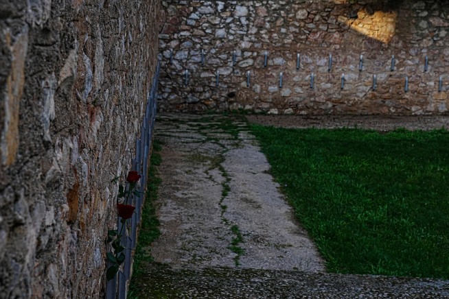 Greece Seeks to Buy Nazi Execution Photos