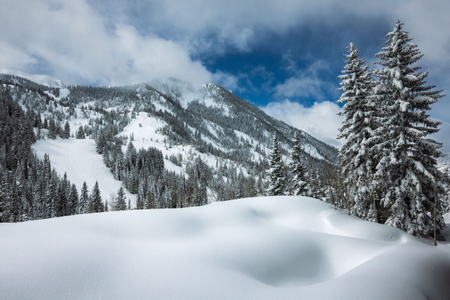 Girl Dies in Utah Backcountry Avalanche