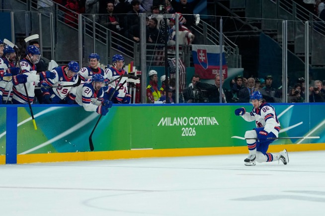 6-2 Win Over Slovakia Sends US to Final Against Canada