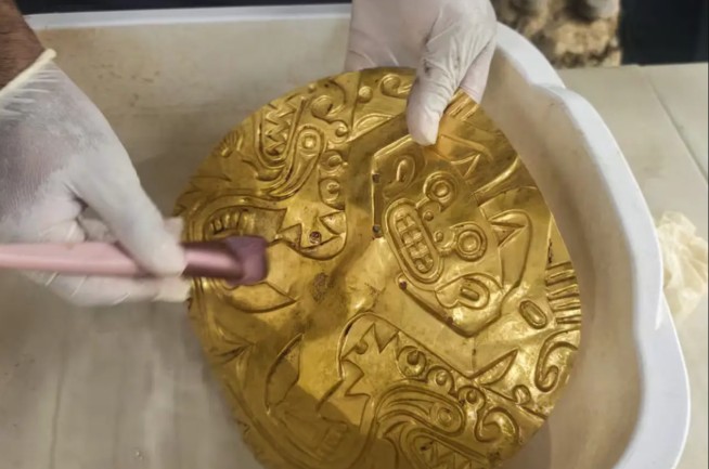 Panama Unveils Its Tomb of Gold