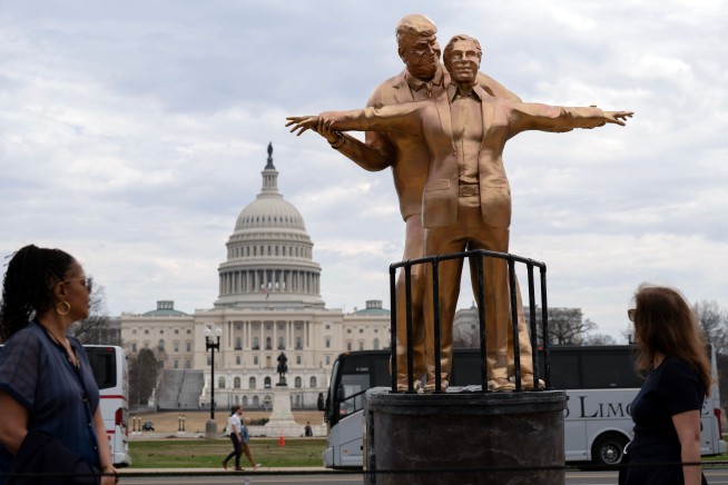 Mall Statue Envisions Trump, Epstein on a Sinking Ship