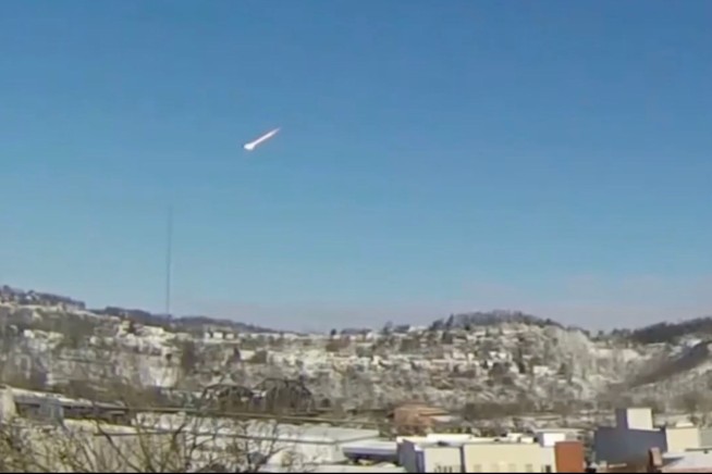 Suspected Meteor Falls Over Cleveland