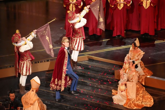 Oscars Ratings Drop Amid Award Show Slump