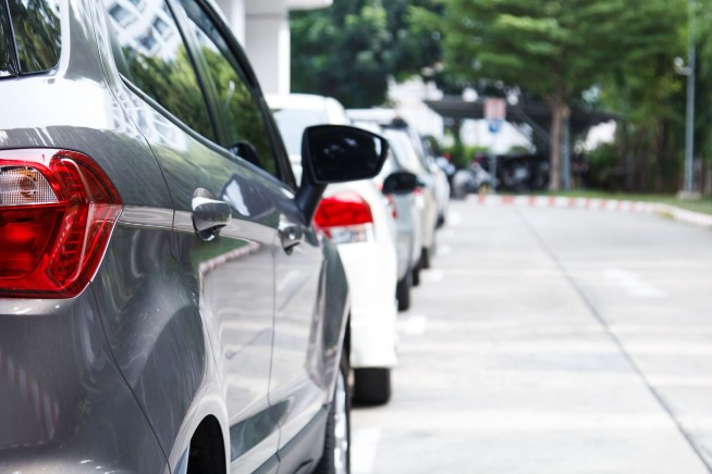 Driver Jumps Curb, Hits 9 at School Pickup