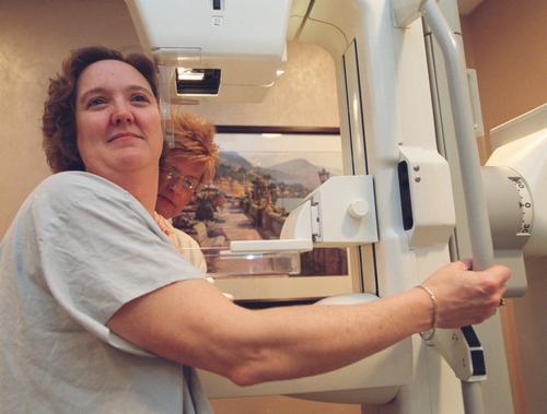 New Breast Scan Beats Mammogram