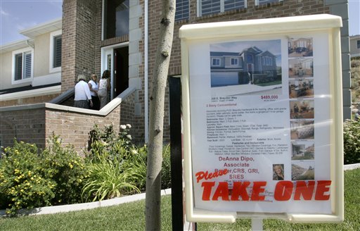 Mortgage Crisis Hits Affluent Buyers, Too