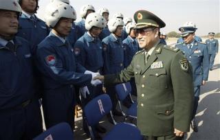 China Military Welcomes Obama Era