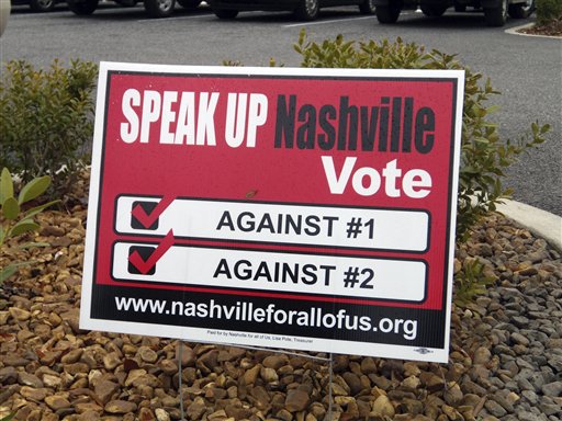Nashville Rejects English-Only Law