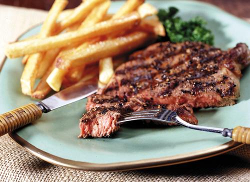 Red Meat May Harm Sons' Sperm