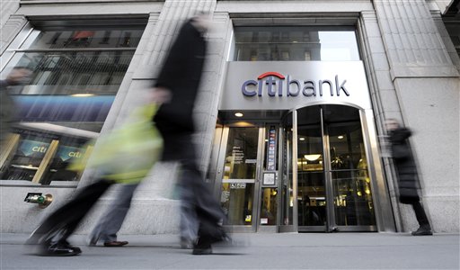 Bank Execs to Congress: We Are Lending