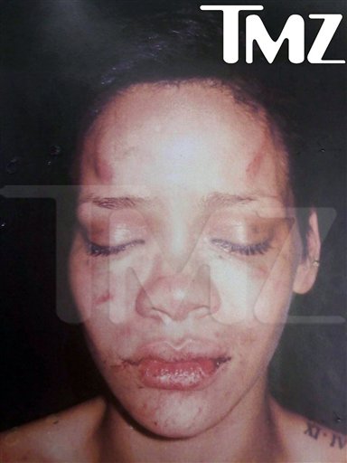 First Rihanna Photo Emerges