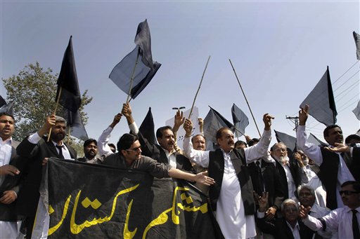 Pakistan Blacks Out TV Station Amid Protests