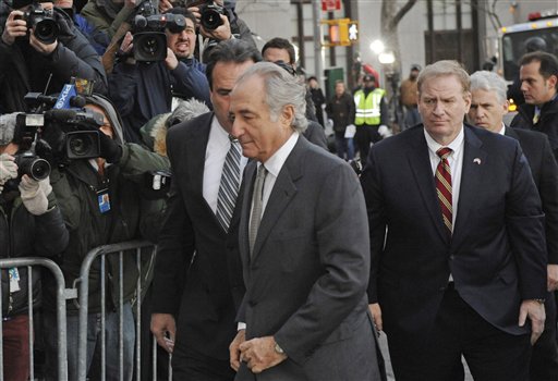 Madoff Accountant Faces 105 Years for Fraud