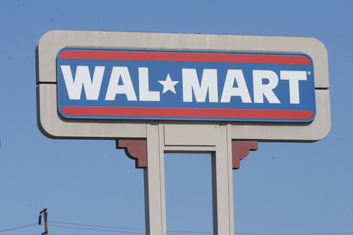 Weak Wal-Mart Profits Turn Smiles Upside-Down