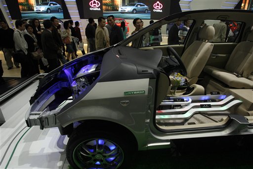 China Plans to Lead Way in Electric Cars