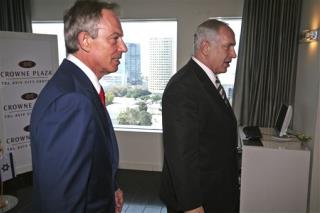Despite 'Skepticism,' Blair Nudges Netanyahu on Talks